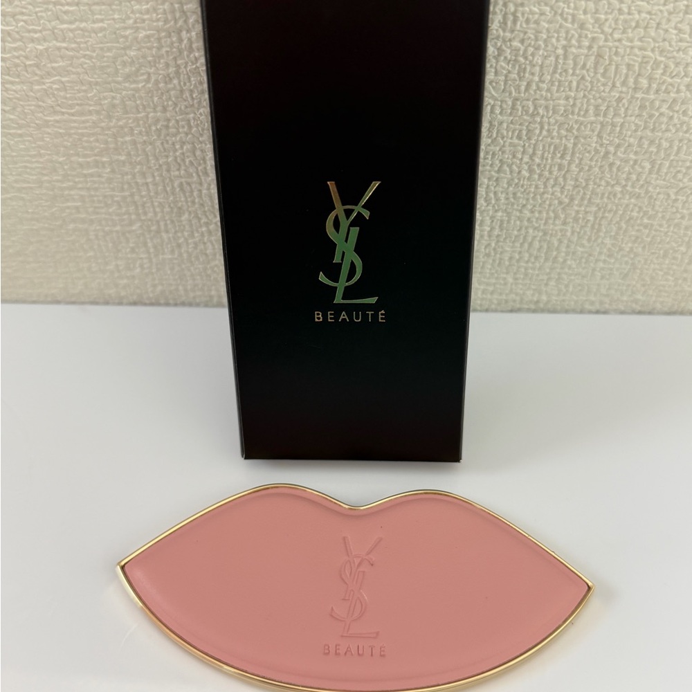 YSL Yves Saint Laurent Lip Mirror, New in Box